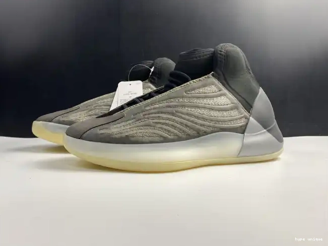 hype Barium Adidas Yeezy H68771 Quantum 0524